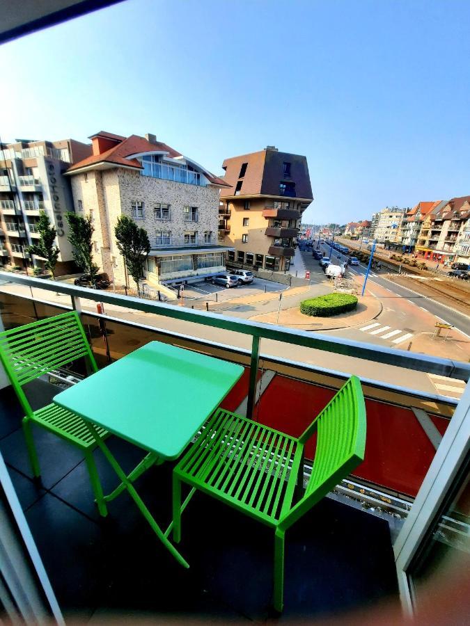 Zeezicht Sibeac Koksijde Apartment Екстериор снимка