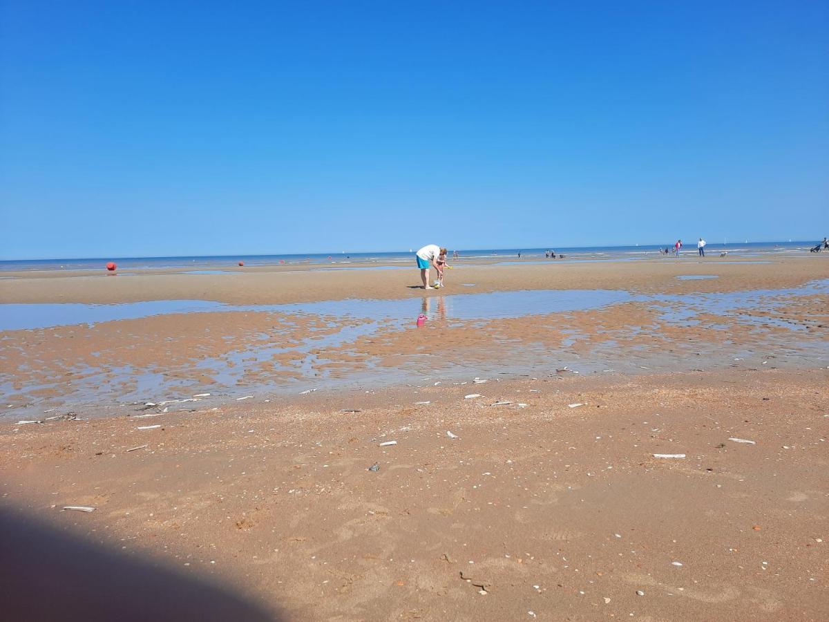 Zeezicht Sibeac Koksijde Apartment Екстериор снимка